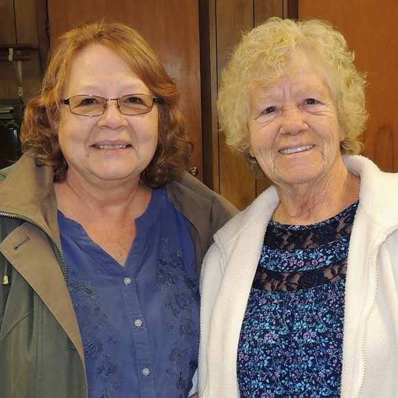 Meet your Posher, Cindy - Picture 1 of 1